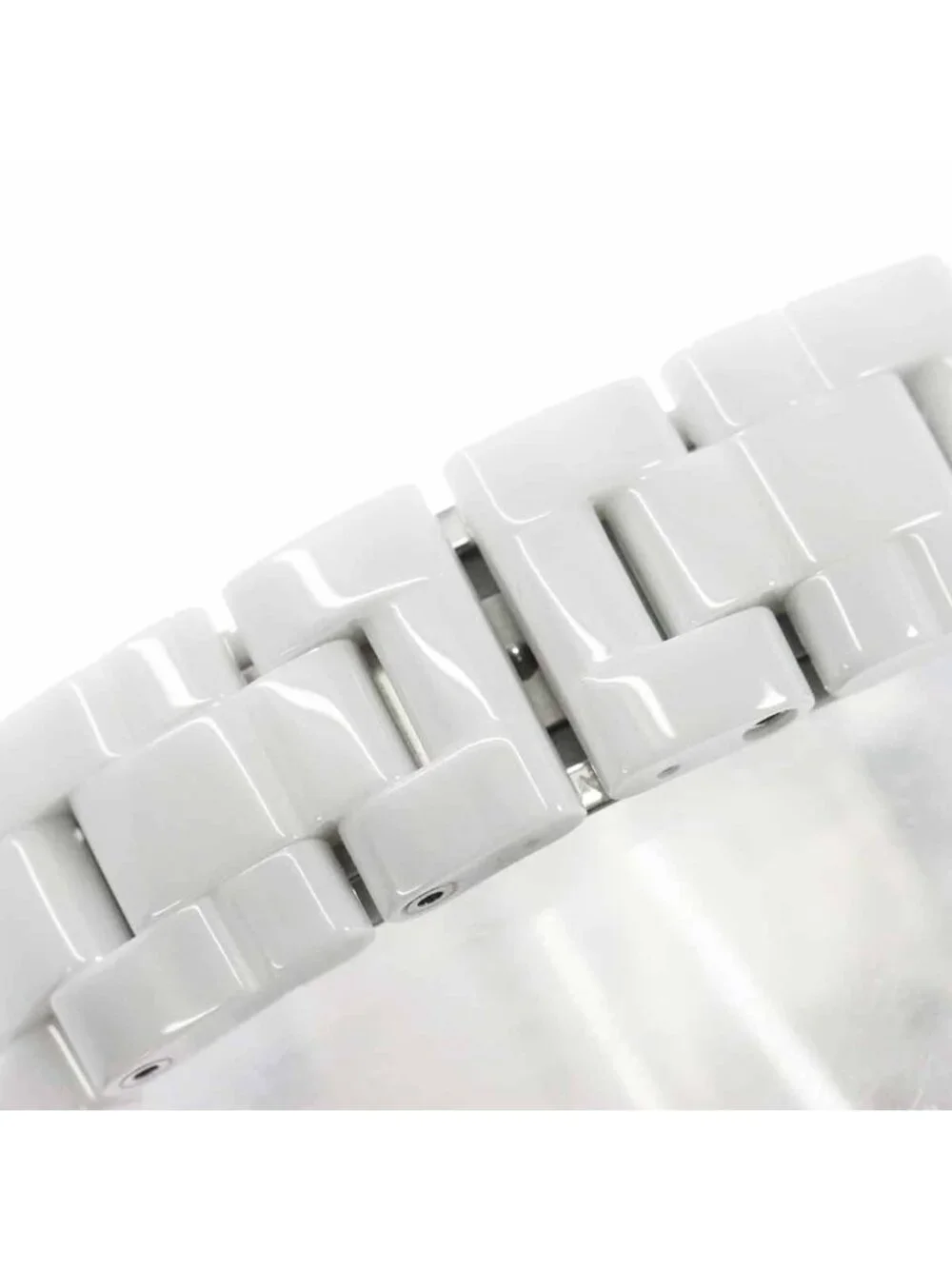 Chanel 33 Watch Diamond White Shell Ceramic Quartz